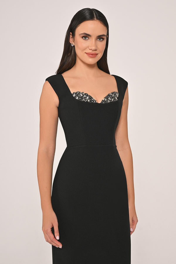 Slim Fit Crepe Long Dress with Bust Accessories