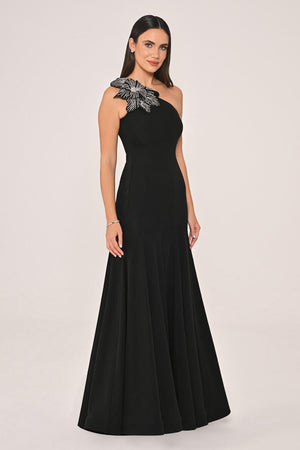 One-Shoulder Floral Accessory Crepe Long Dress