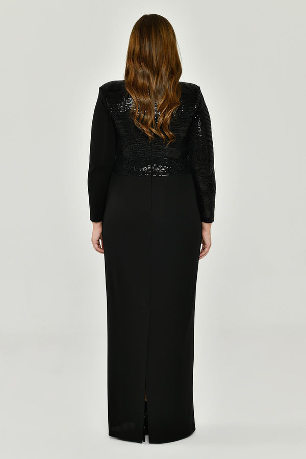 Long Sleeve V-Neck Maxi Dress